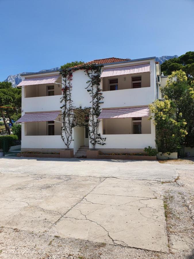 Studio Apartments Marija With Private Parking Makarska Exterior foto