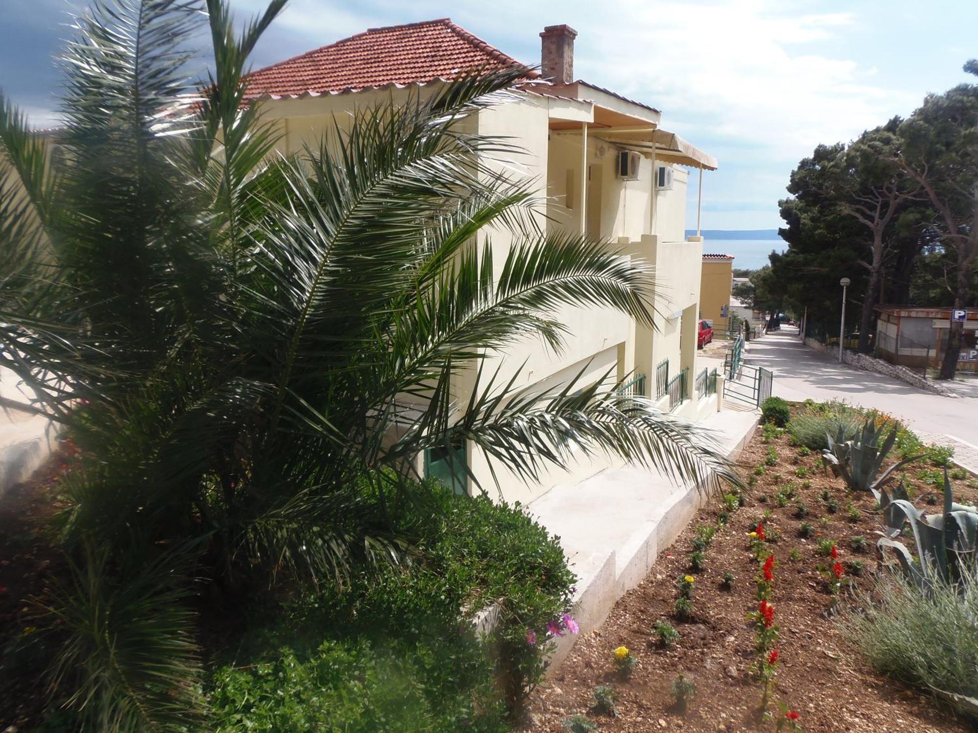 Studio Apartments Marija With Private Parking Makarska Exterior foto