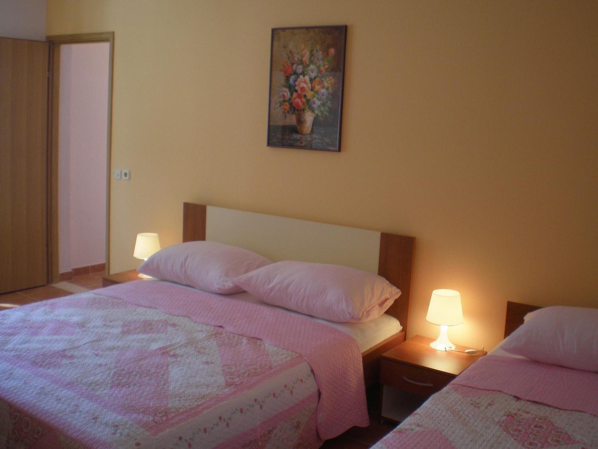Studio Apartments Marija With Private Parking Makarska Quarto foto