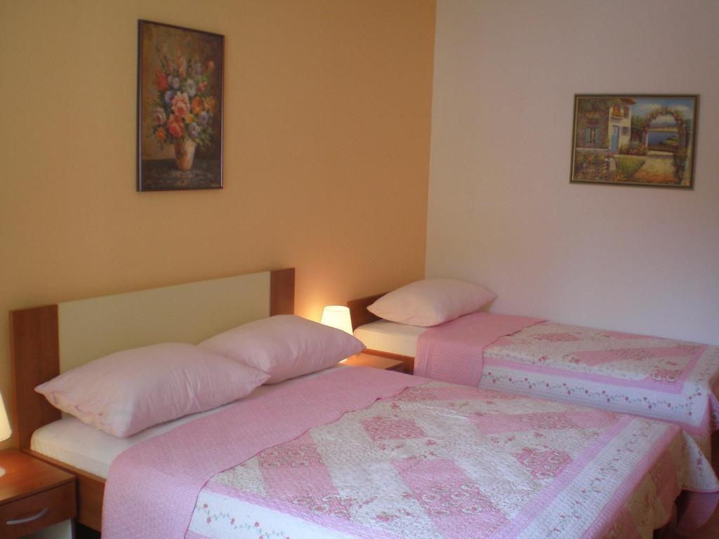 Studio Apartments Marija With Private Parking Makarska Quarto foto